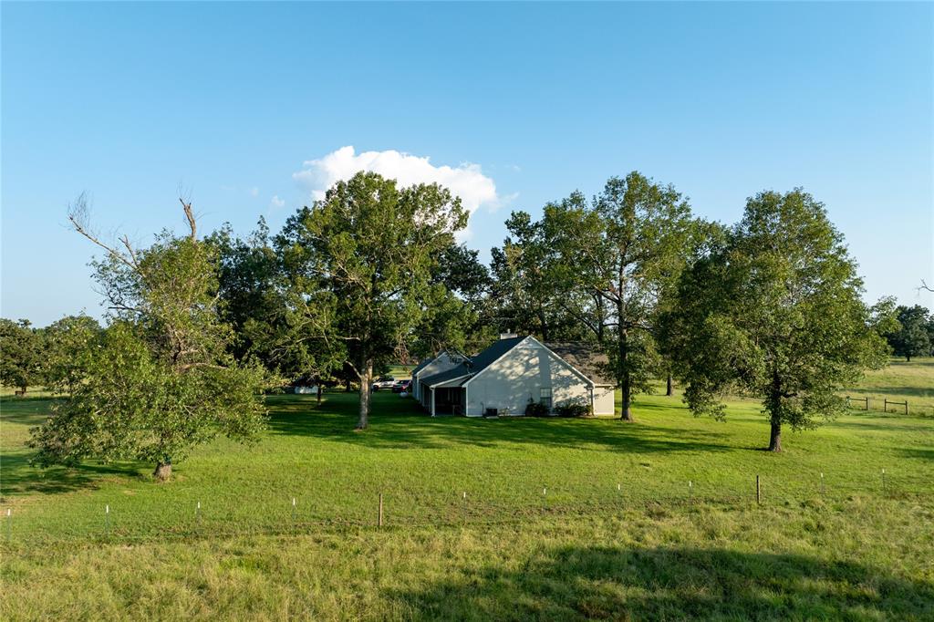 1745 County Rd 4040, Crockett, Texas image 12