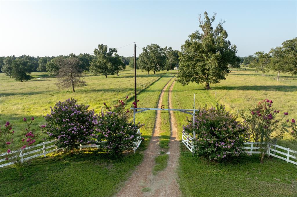 1745 County Rd 4040, Crockett, Texas image 6