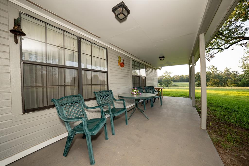 1745 County Rd 4040, Crockett, Texas image 4