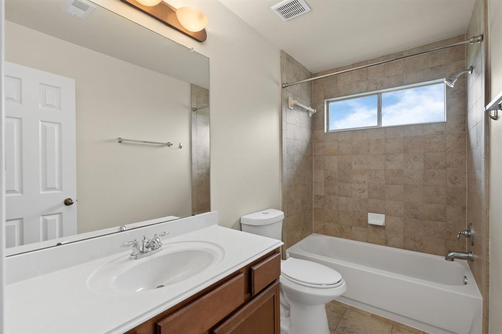 5809 Wilton Street, Pearland, Texas image 22