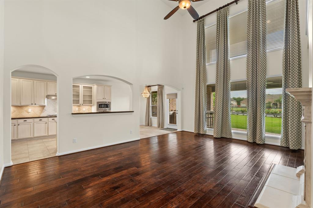 5809 Wilton Street, Pearland, Texas image 7
