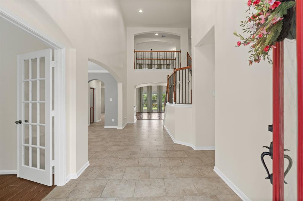 5809 Wilton Street, Pearland, Texas image 2