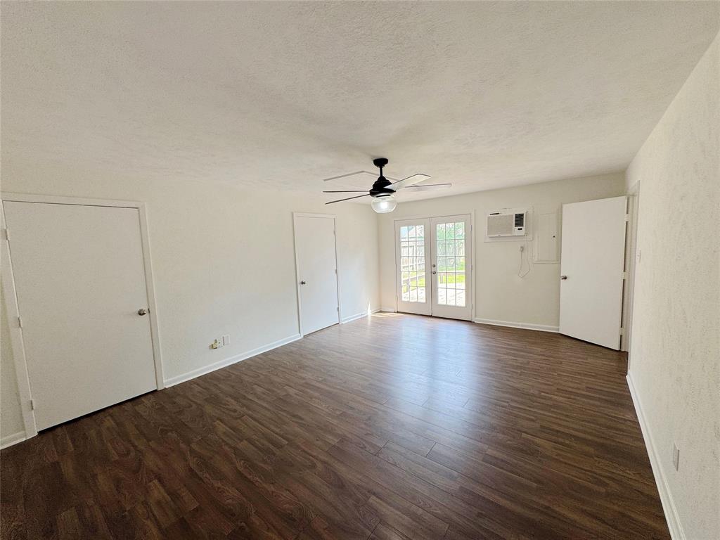 23422 Briarcreek Boulevard, Spring, Texas image 12