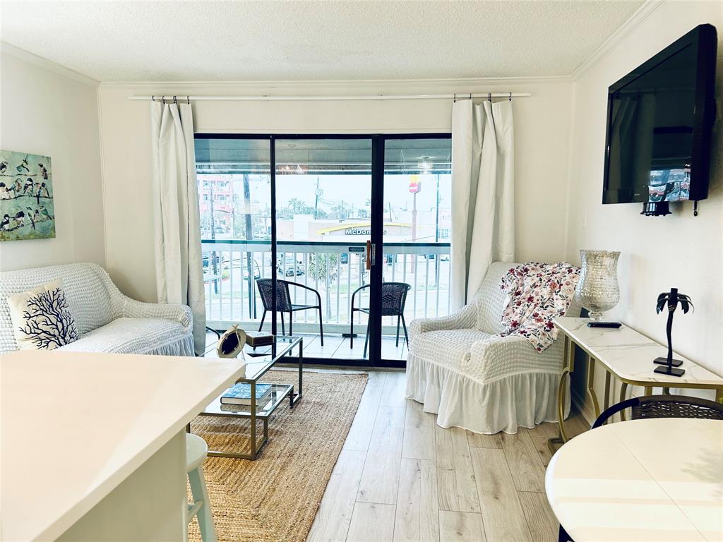 6102 Seawall Boulevard #229, Galveston, Texas image 3