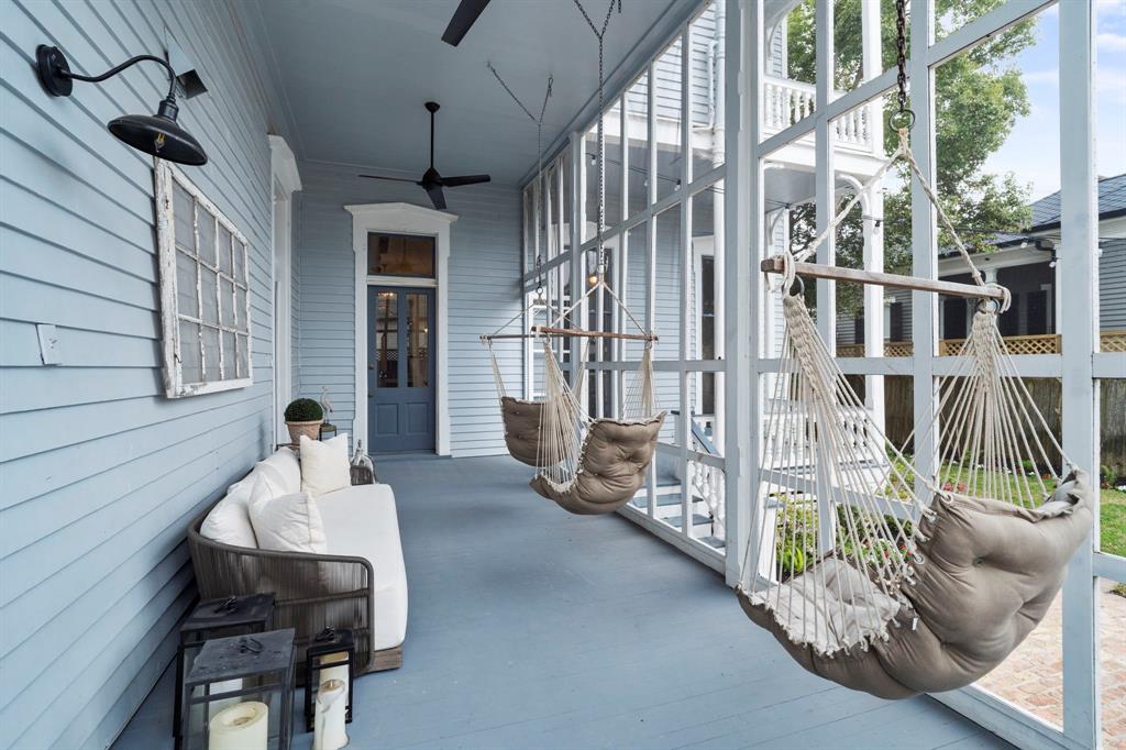 1923 Avenue M, Galveston, Texas image 10