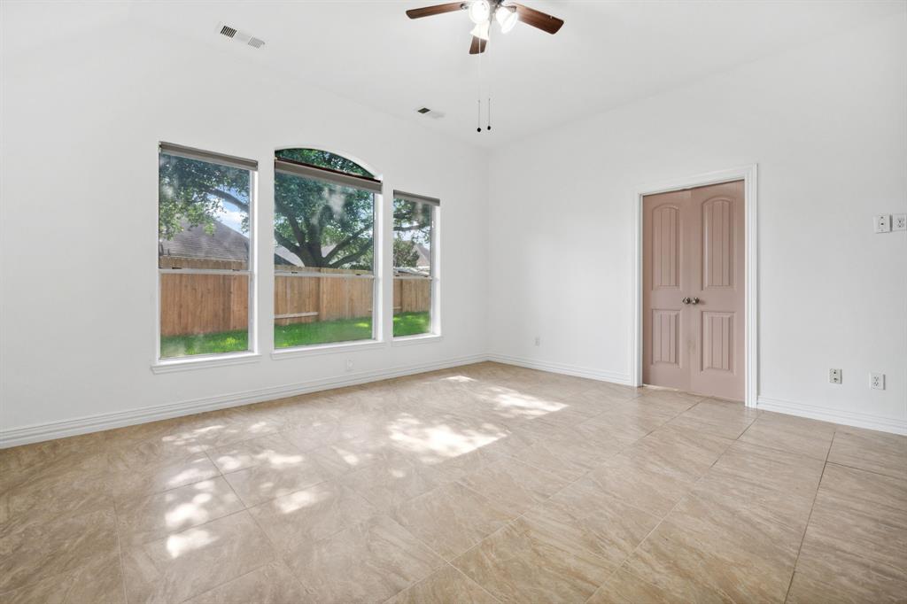 10323 Otter Circle, Baytown, Texas image 19