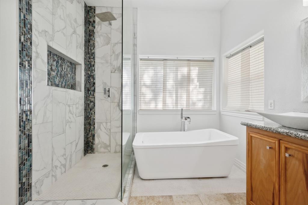 10323 Otter Circle, Baytown, Texas image 18