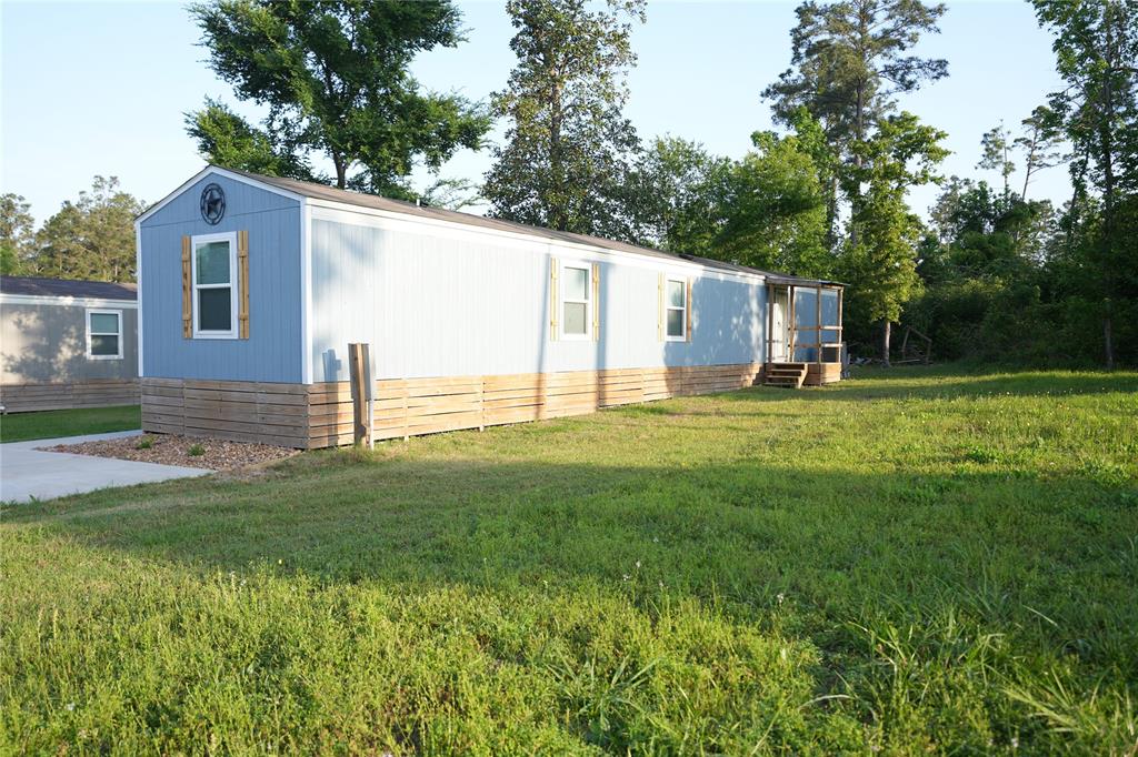 303 W Lone Oak Road, Onalaska, Texas image 2