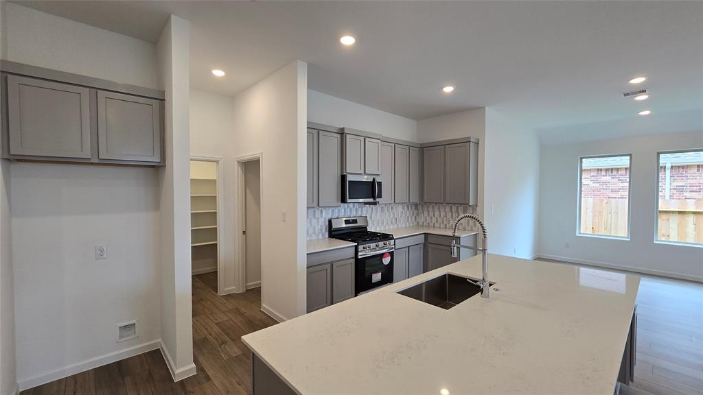 13313 Harbor Point Drive