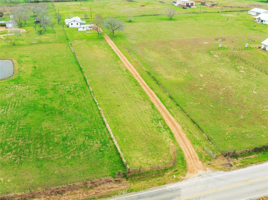 1473 Fm 530, Hallettsville, Texas image 1