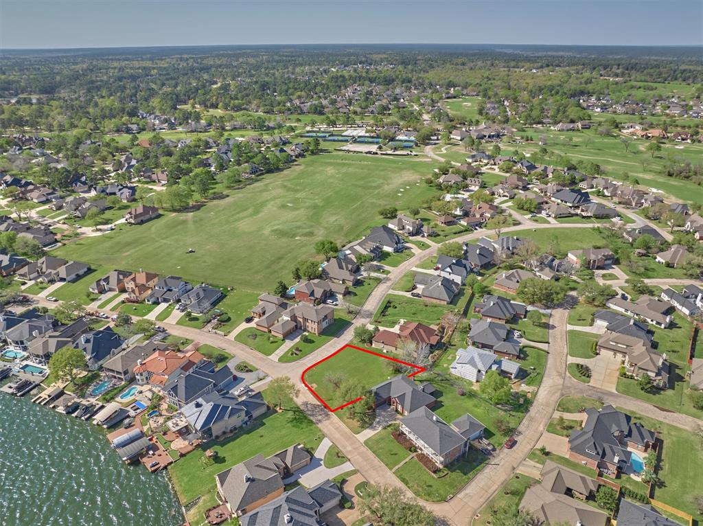 141 Waterford Way, Montgomery, Texas image 3