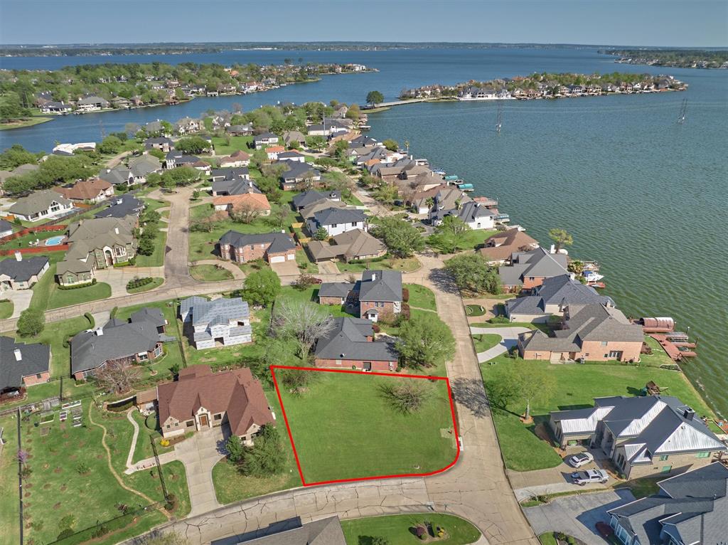 141 Waterford Way, Montgomery, Texas image 7