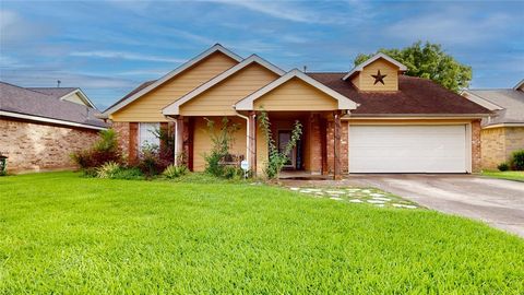 2010 Wildwood Drive Deer Park TX 77536