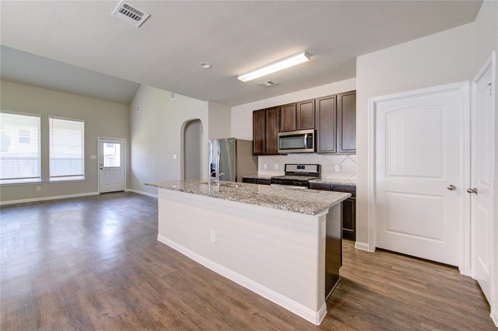 3524 Cannon Drive, Conroe, Texas image 24