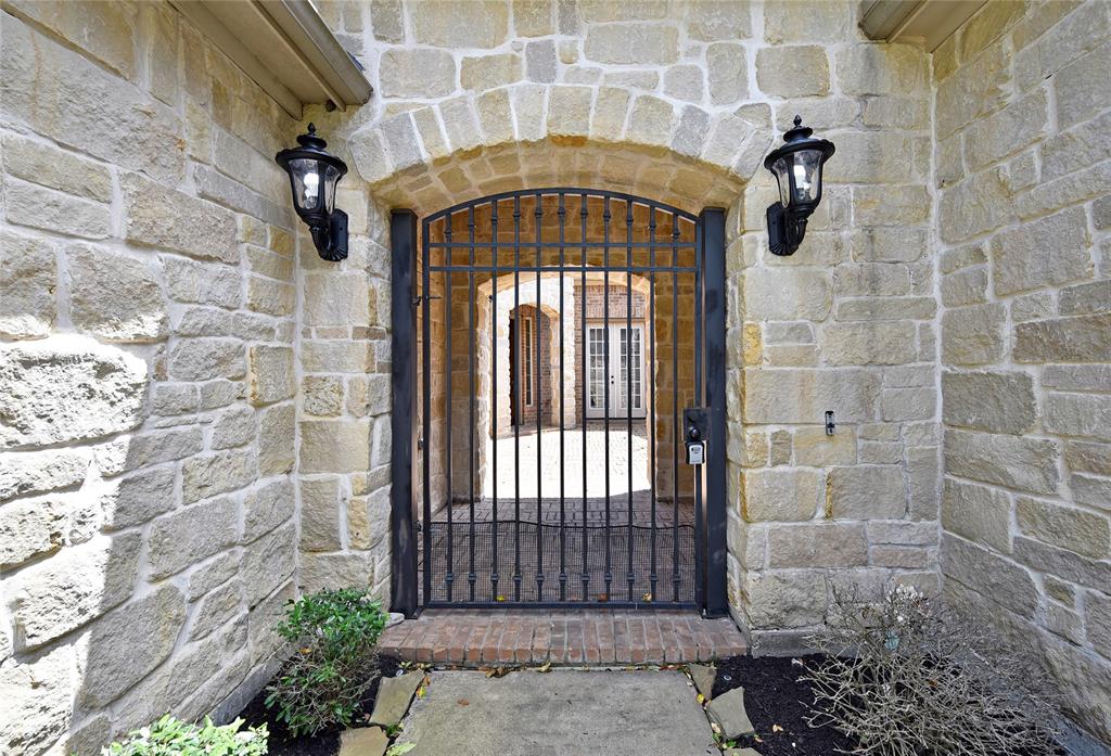 19211 San Saba River Court, Cypress, Texas image 4