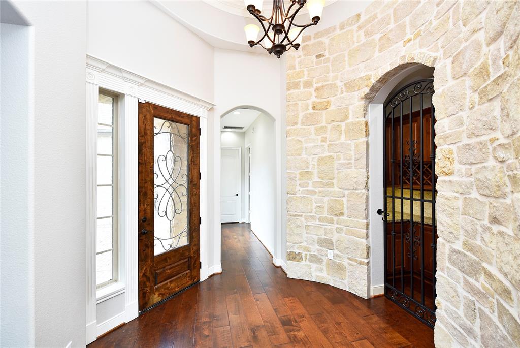 19211 San Saba River Court, Cypress, Texas image 6