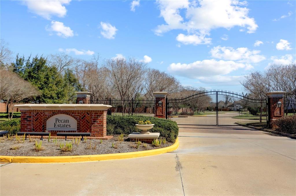 5402 Bending Branch Drive, Missouri City, Texas image 36