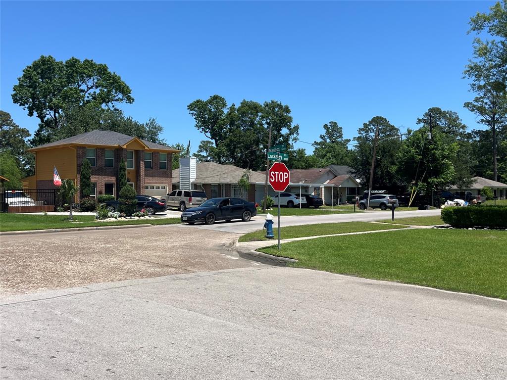 9635 Maddox Street, Houston, Texas image 2