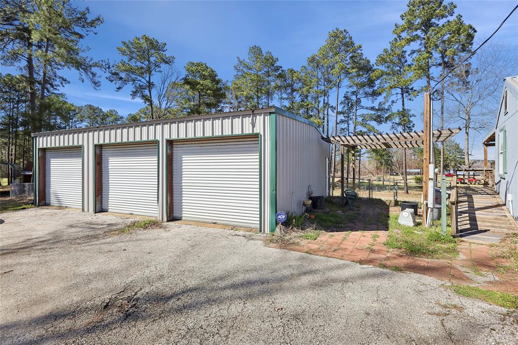 711 Toledo Beach Drive, Hemphill, Texas image 38