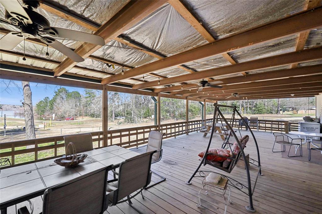 711 Toledo Beach Drive, Hemphill, Texas image 33