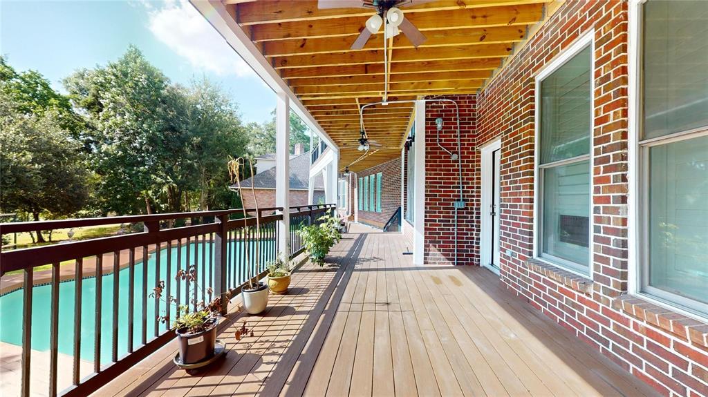 24615 W Kingscrest Circle Circle, Spring, Texas image 26