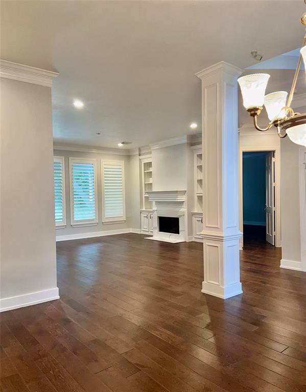 24615 W Kingscrest Circle Circle, Spring, Texas image 8