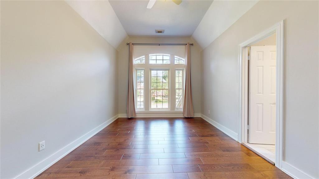 24615 W Kingscrest Circle Circle, Spring, Texas image 36