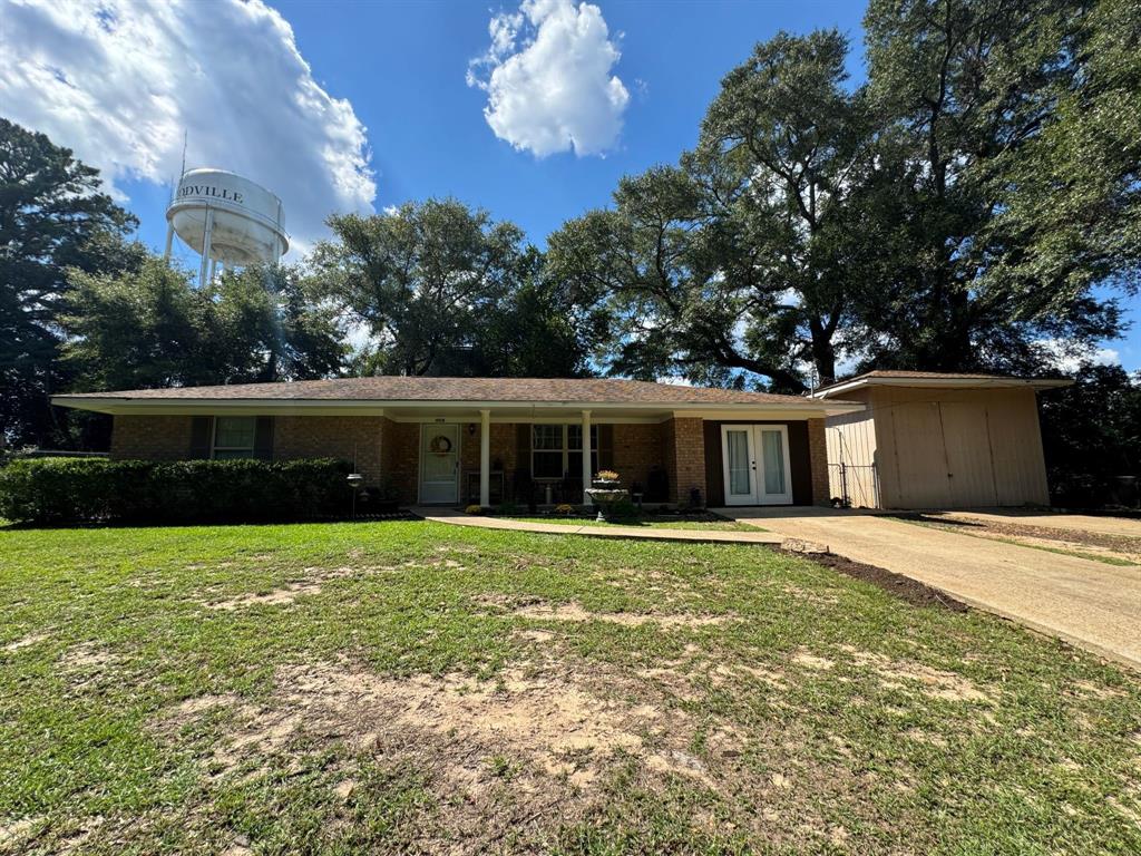 803 N Nellius Street, Woodville, Texas image 1