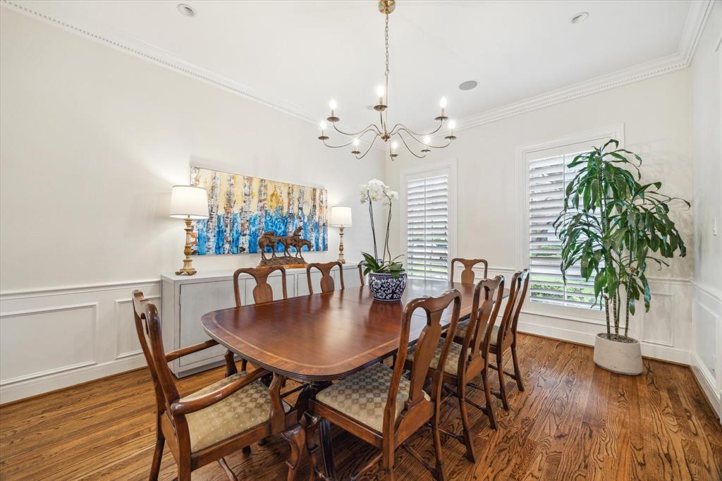 4 Village Oaks Lane