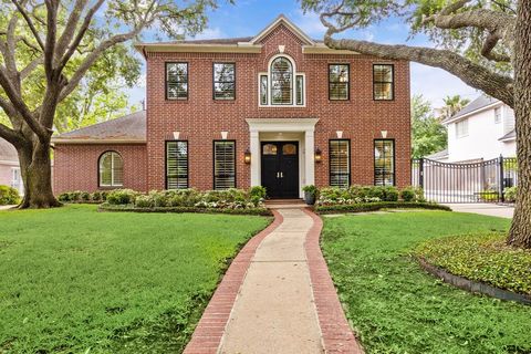 4 Village Oaks Lane Spring Valley Village TX 77055