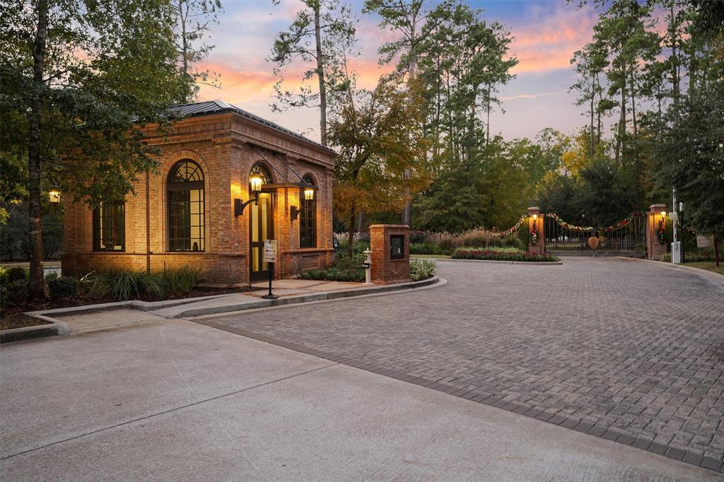 521 Pineal Drive