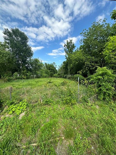 Photo of 0 Falls Street, Houston, TX 77026 (MLS # 84089322)