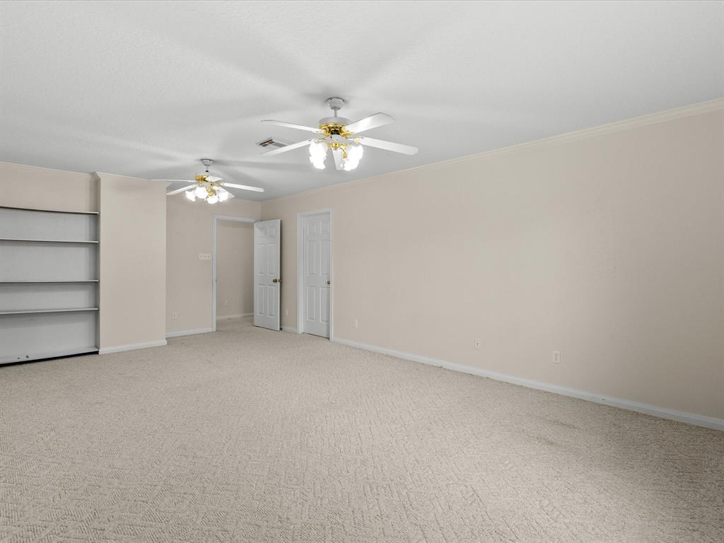 1400 Oak Hollow Drive, Dickinson, Texas image 31
