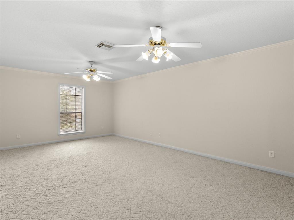 1400 Oak Hollow Drive, Dickinson, Texas image 30
