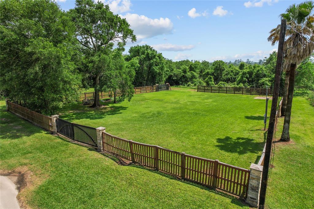20326 Rio Villa Drive, Houston, Texas image 10