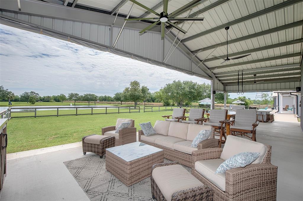 2201 Courtney Street, Santa Fe, Texas image 24