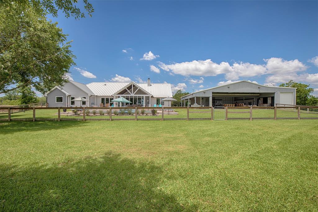 2201 Courtney Street, Santa Fe, Texas image 3