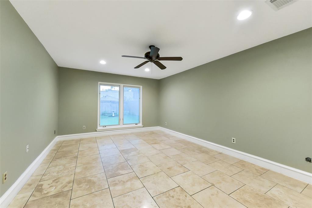 4106 Crownwood Drive, Seabrook, Texas image 17