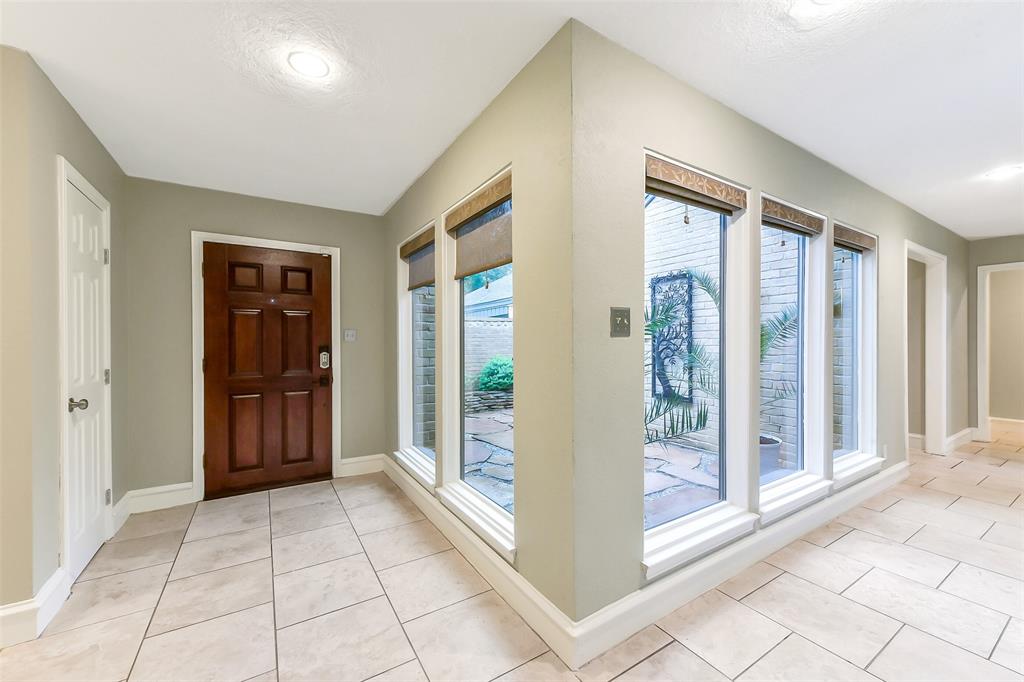 4106 Crownwood Drive, Seabrook, Texas image 5