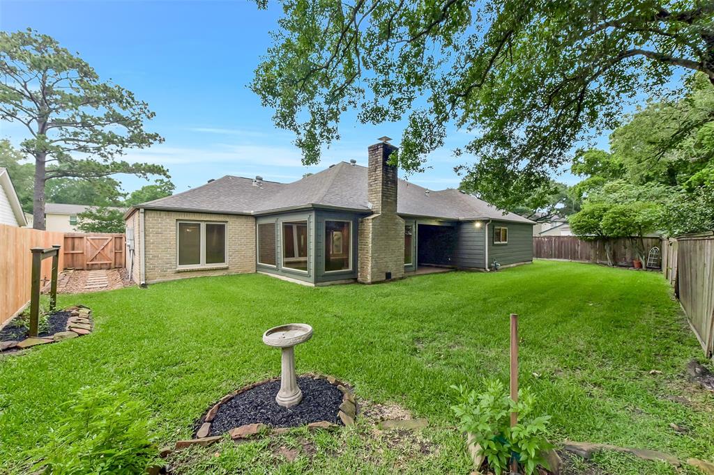 4106 Crownwood Drive, Seabrook, Texas image 35