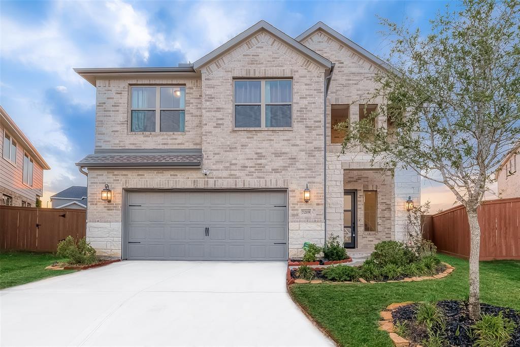7219 Winterberry Glen Lane