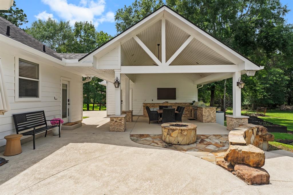 11942 Rainy Oaks Drive, Magnolia, Texas image 38