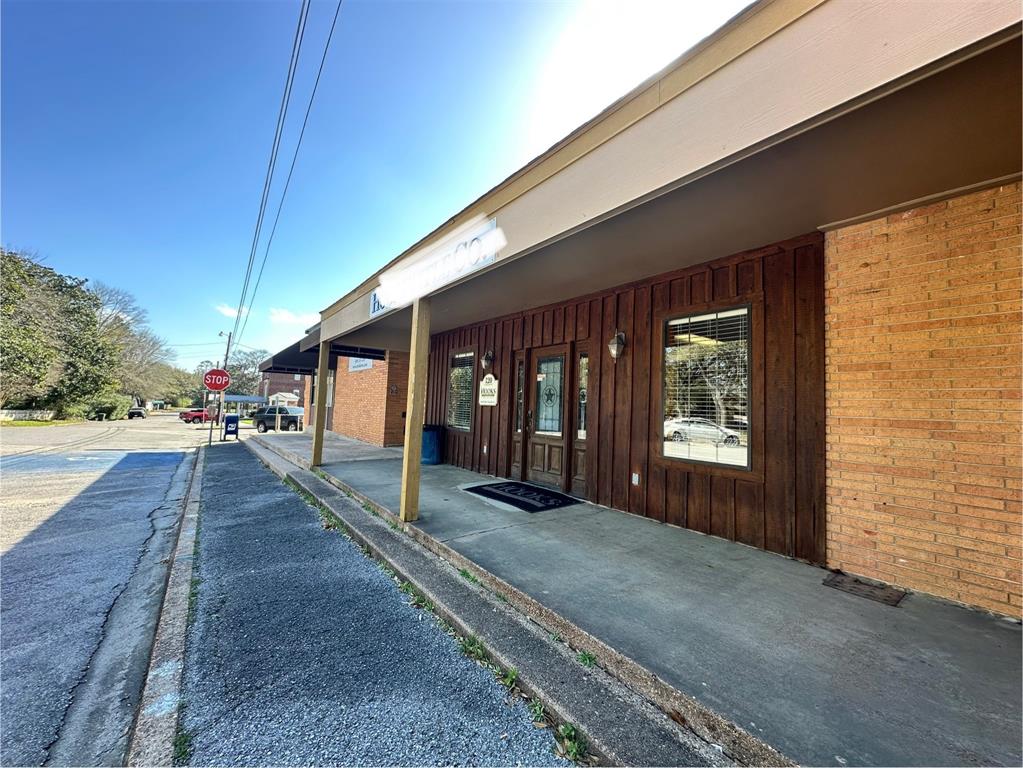120 S Charlton Street, Woodville, Texas image 38