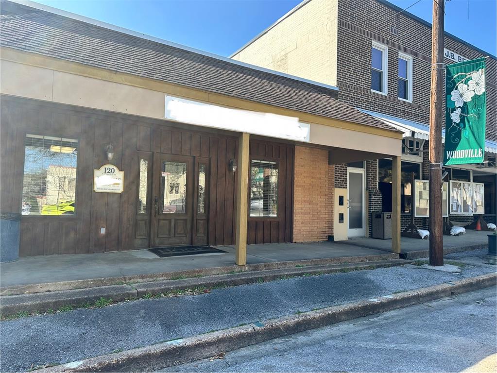 120 S Charlton Street, Woodville, Texas image 14