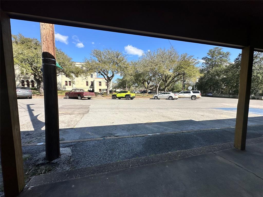 120 S Charlton Street, Woodville, Texas image 37