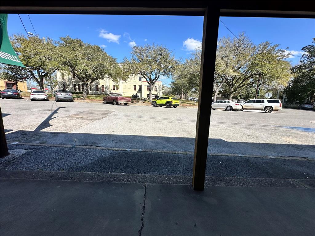 120 S Charlton Street, Woodville, Texas image 31