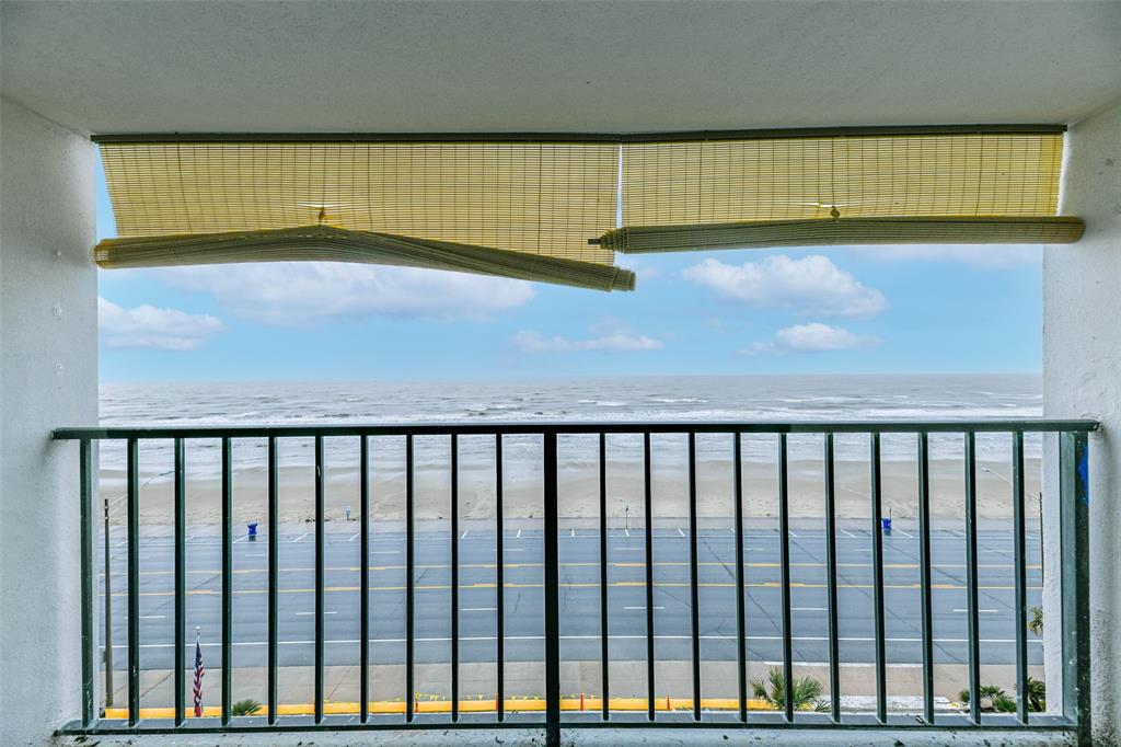 7310 Seawall Boulevard #709, Galveston, Texas image 2