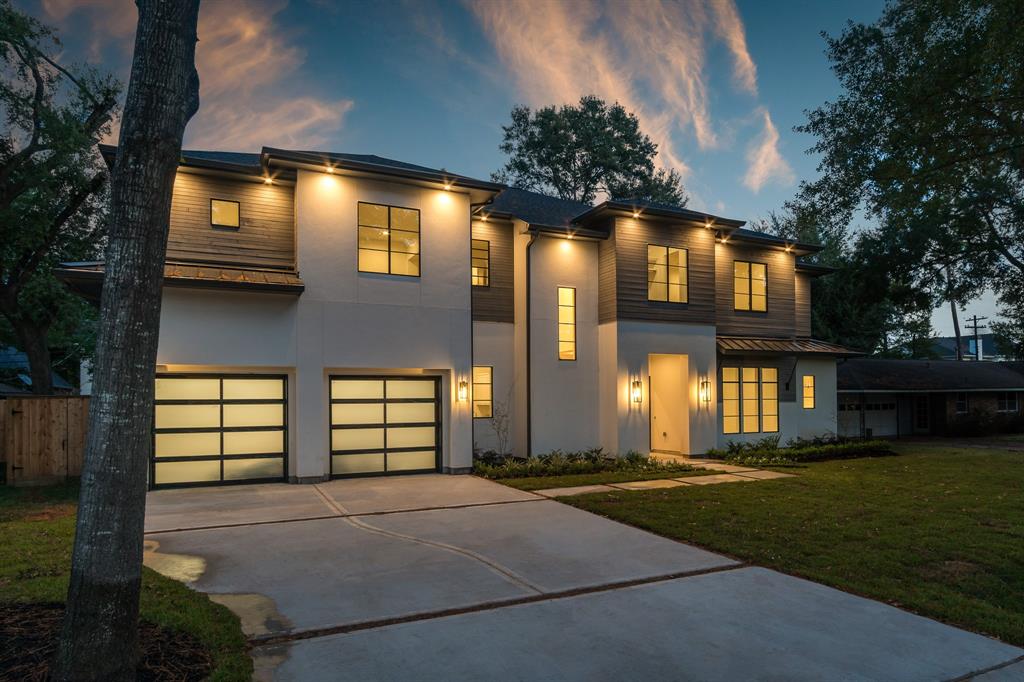 512 W Alkire Lake Drive