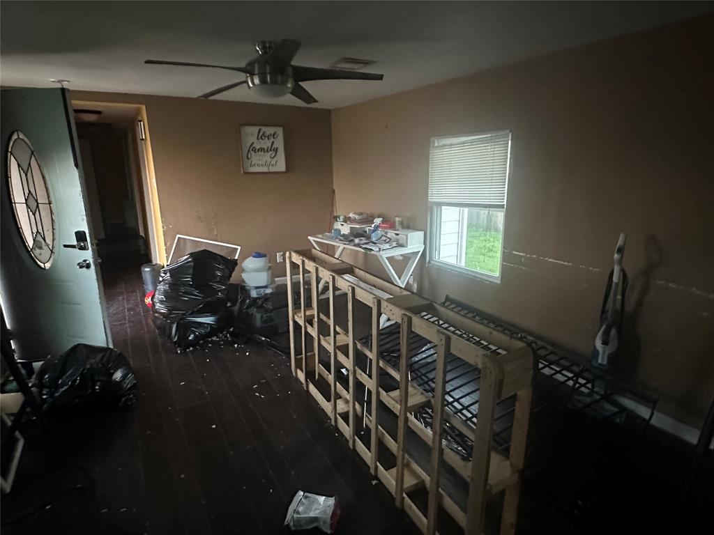 7923 Thompson Road, Highlands, Texas image 10
