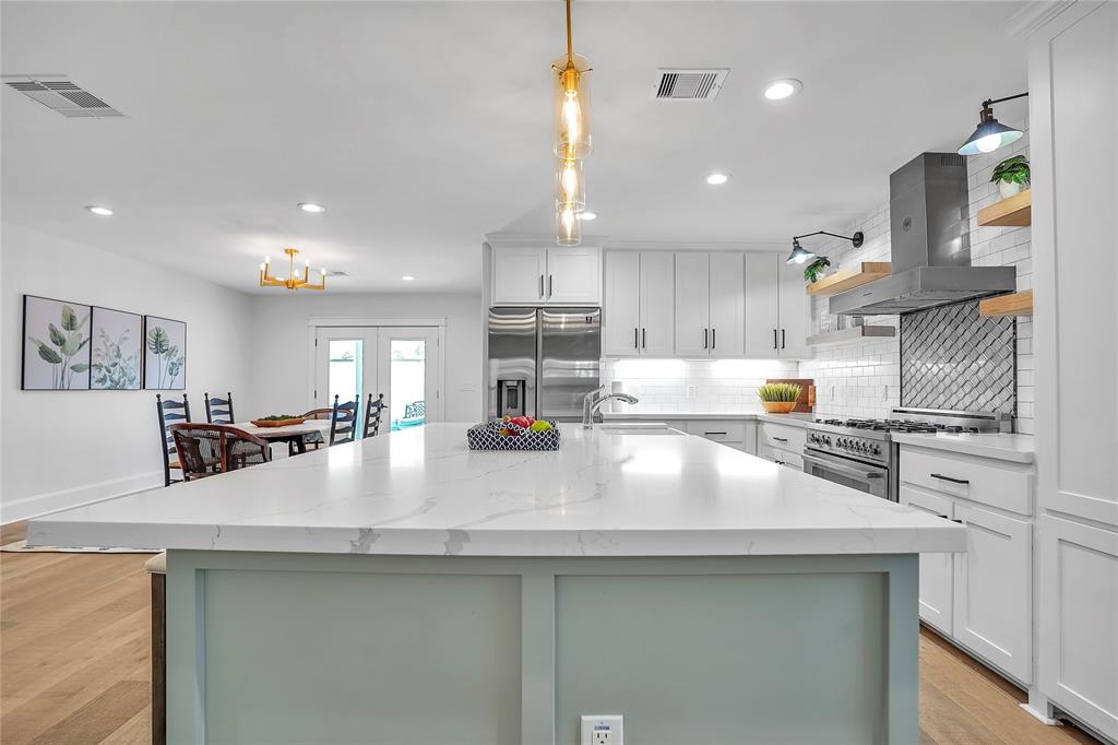 1035 W 43rd Street, Houston, Texas image 23